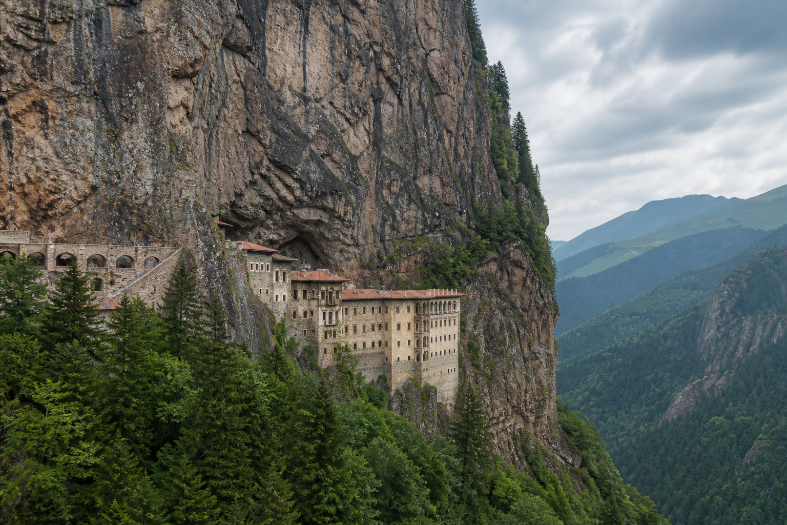 Sümela Manastırı Altındere Vadisi Trabzon