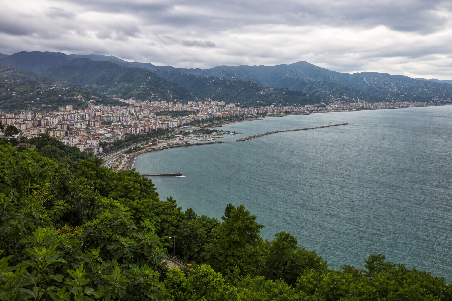 Trabzon'da Gezilecek Yerler: Sümela, Uzungöl ve Boztepe